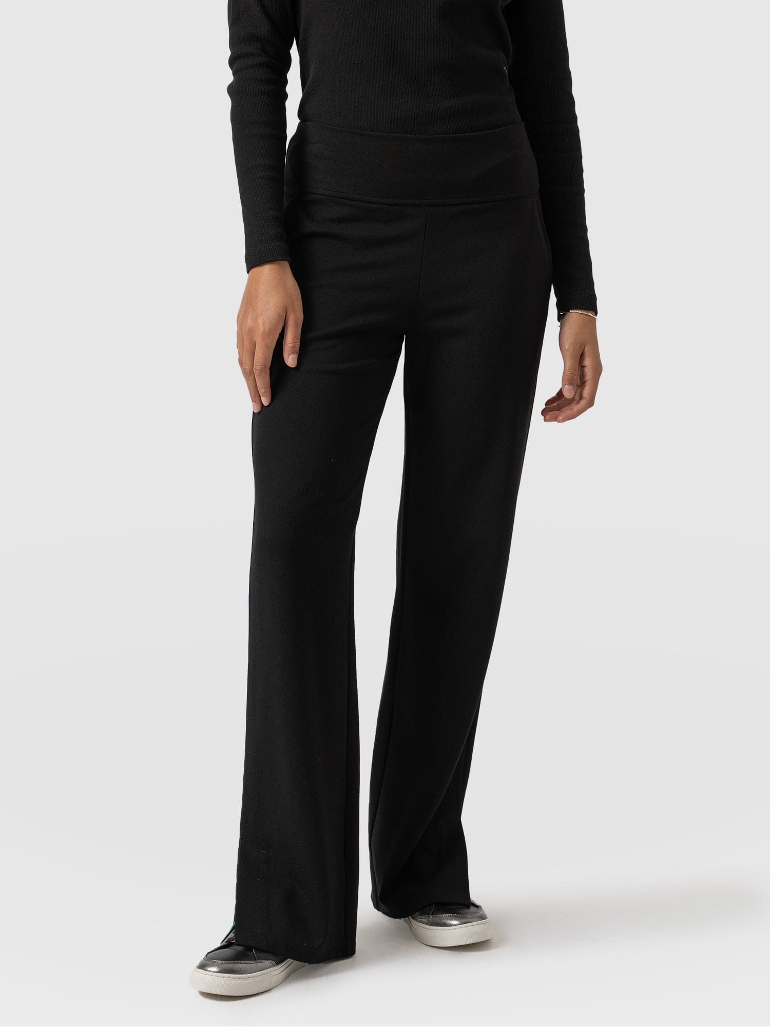 Runway Split Pant Black-Green - Women's Trousers | Saint + Sofia® EU